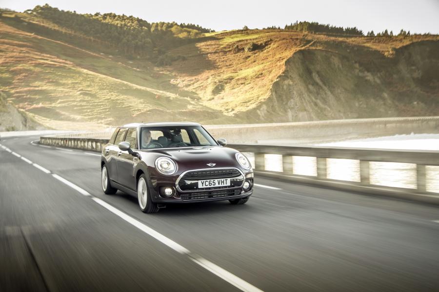  Mini Cooper D Clubman 2015 года  (UK) (фото 23 из 127)